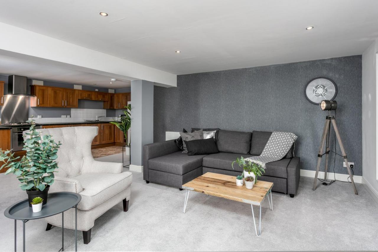 Granary Suite No22 - Donnini Apartments Ayr Eksteriør billede