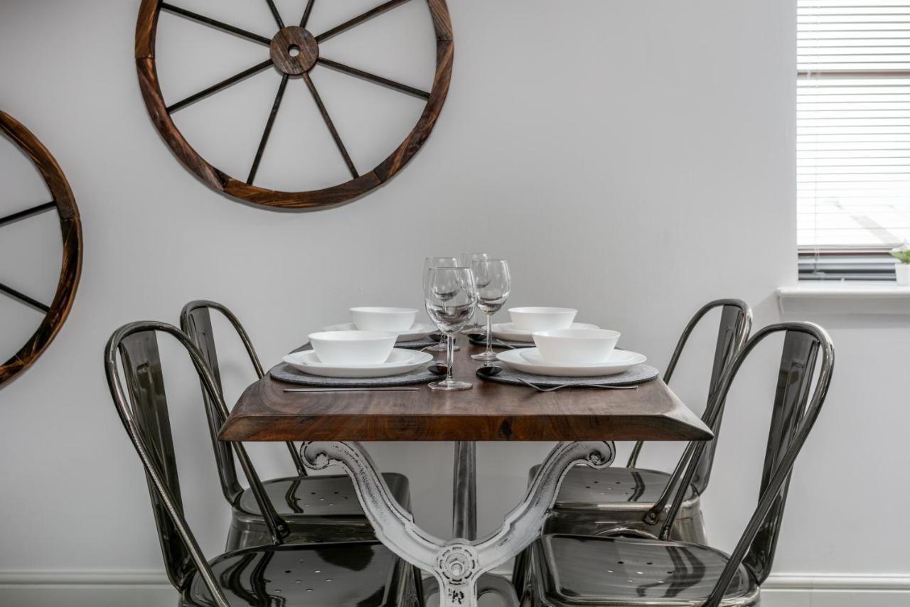 Granary Suite No22 - Donnini Apartments Ayr Eksteriør billede